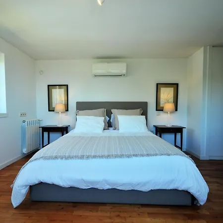 Cristelo Sleeps 10 With Pool Air Con And Wifi * Cristelo (Caminha)